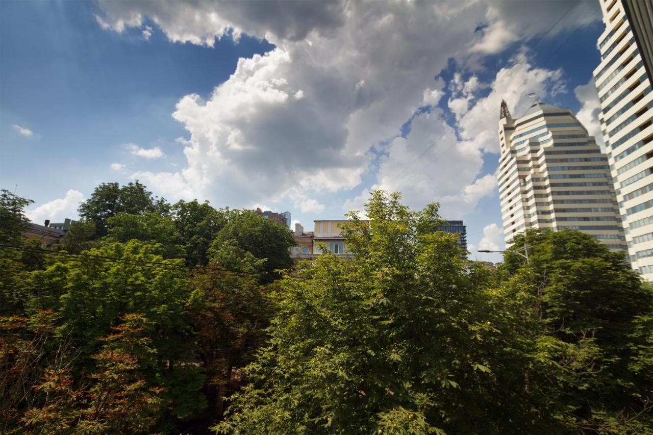 Apartment на вернадського